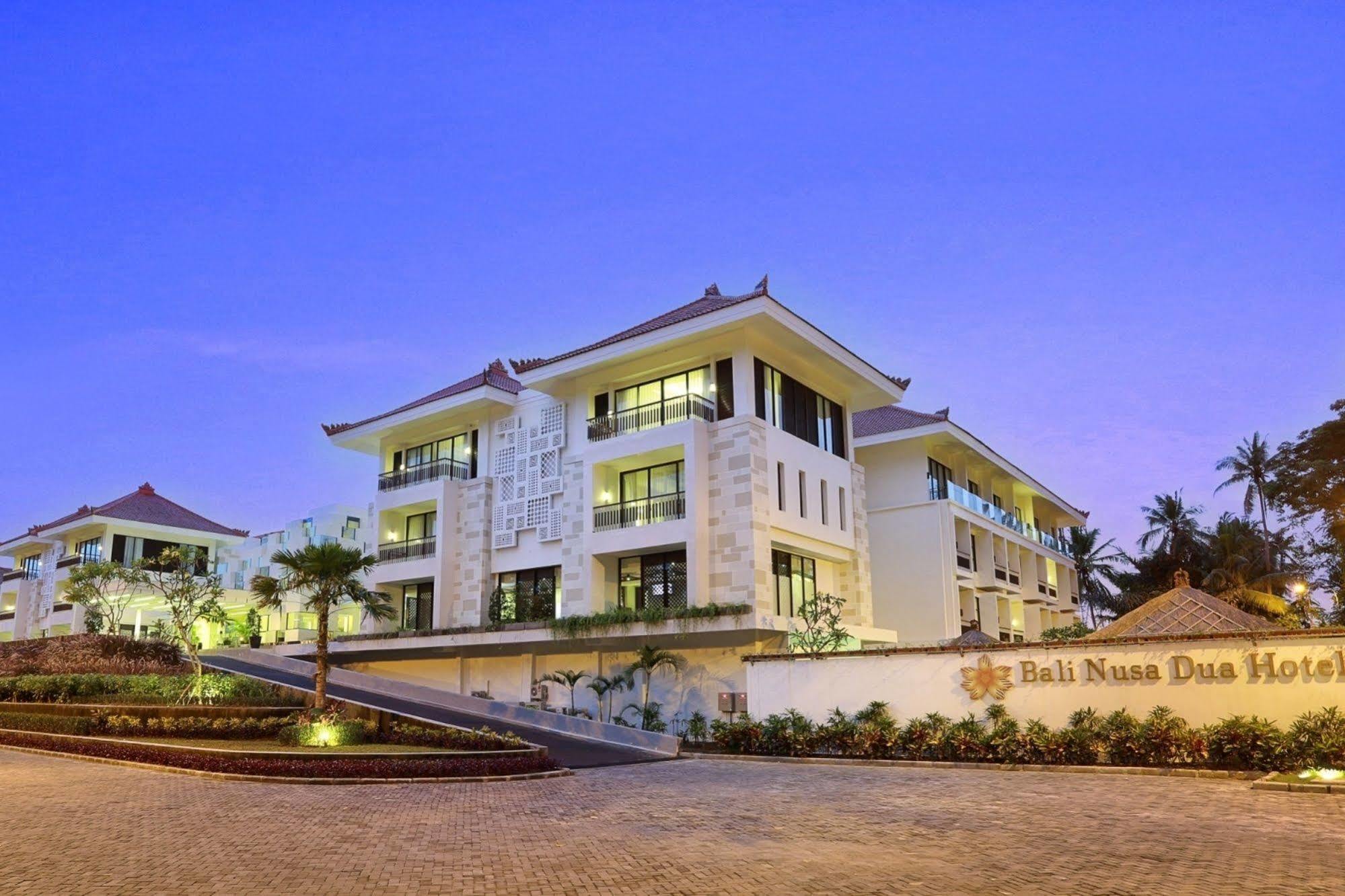 Bali Nusa Dua Hotel Екстериор снимка