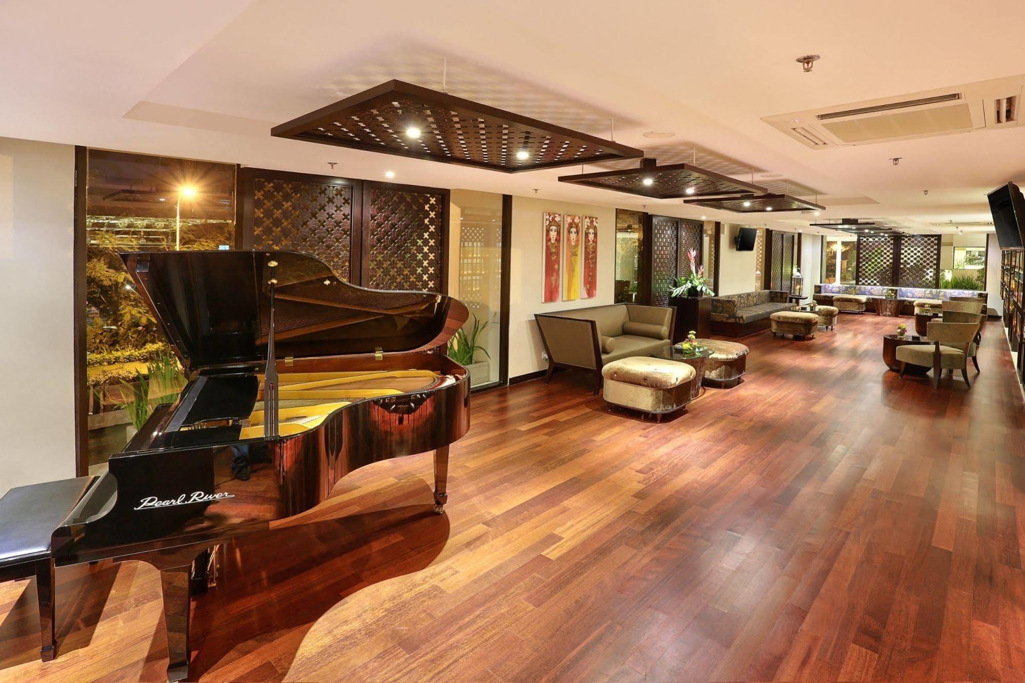 Bali Nusa Dua Hotel Екстериор снимка