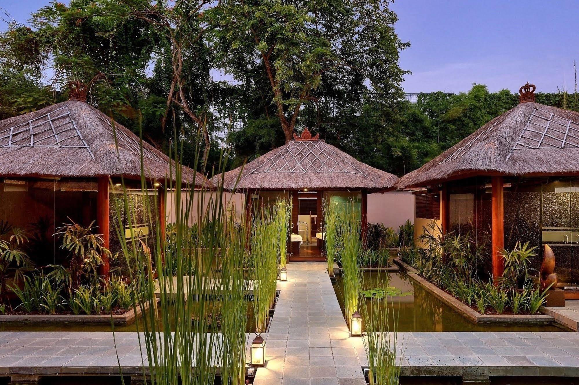 Bali Nusa Dua Hotel Екстериор снимка