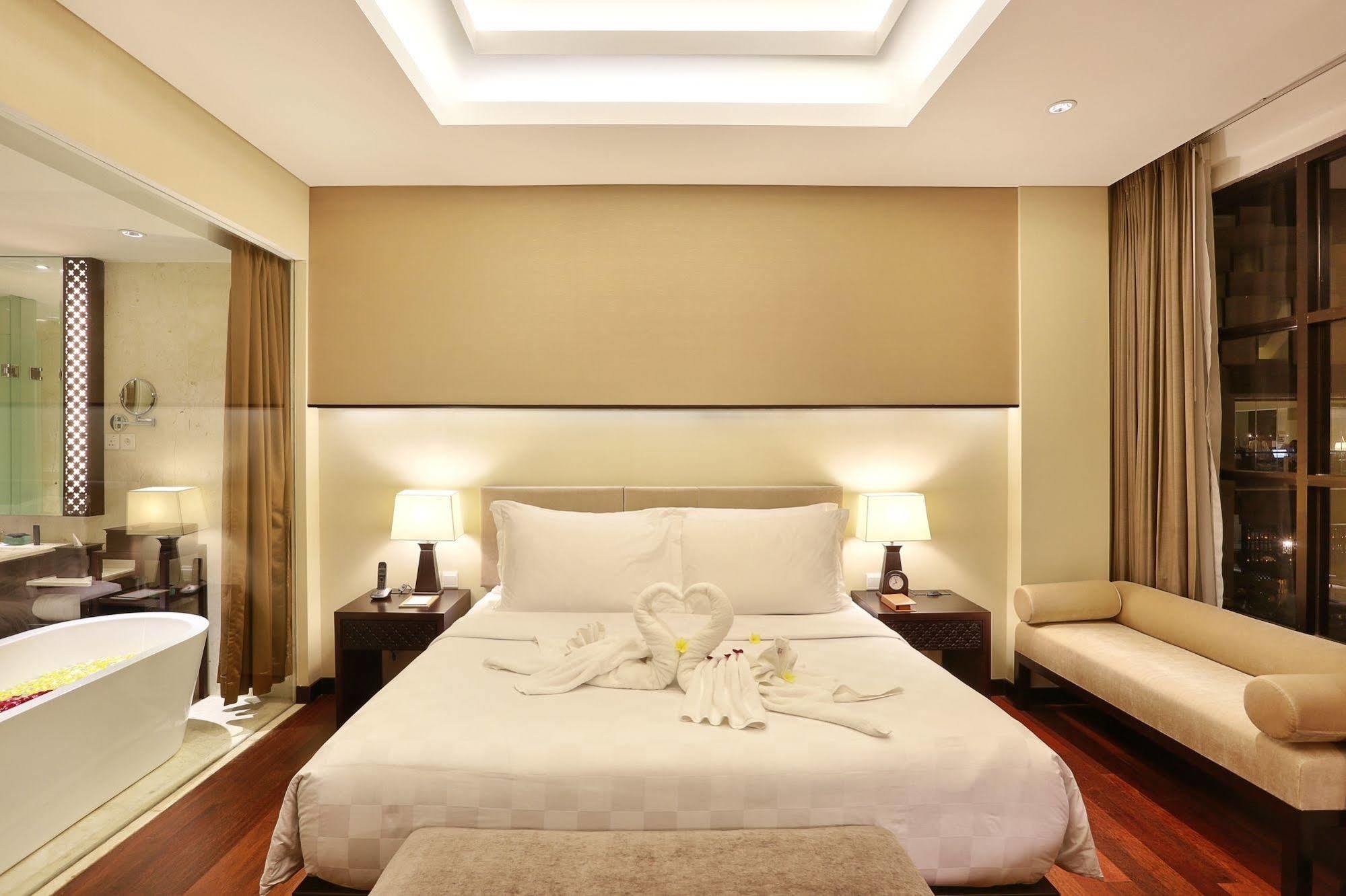 Bali Nusa Dua Hotel Екстериор снимка