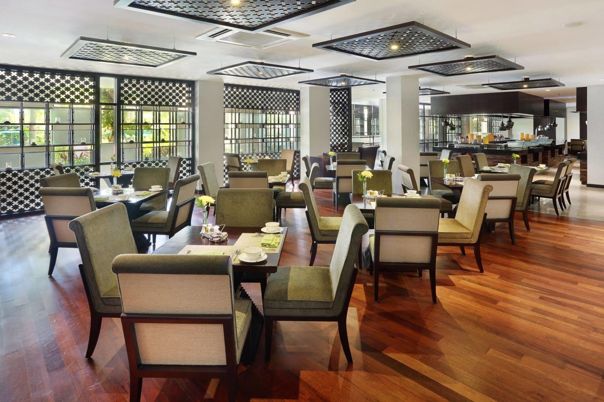 Bali Nusa Dua Hotel Екстериор снимка